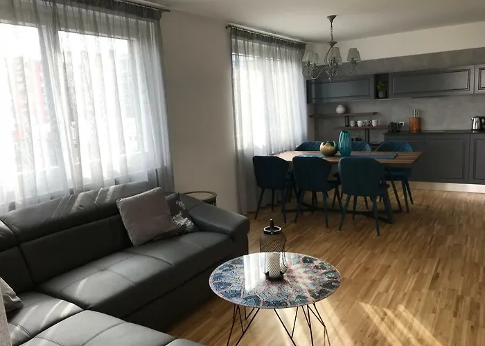 Hauptbanhof And Belvedere Two Bedroom